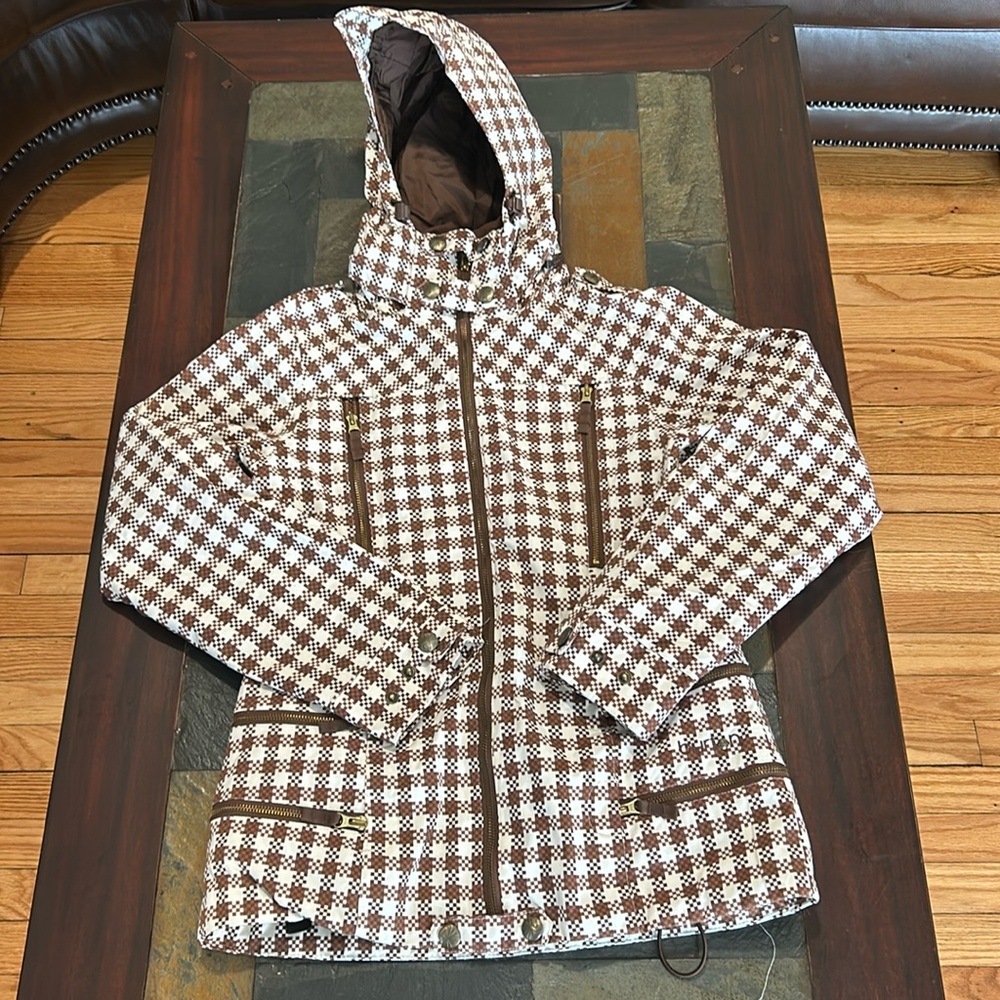 Burton size small winter jacket. Brown and white. Measurements included.